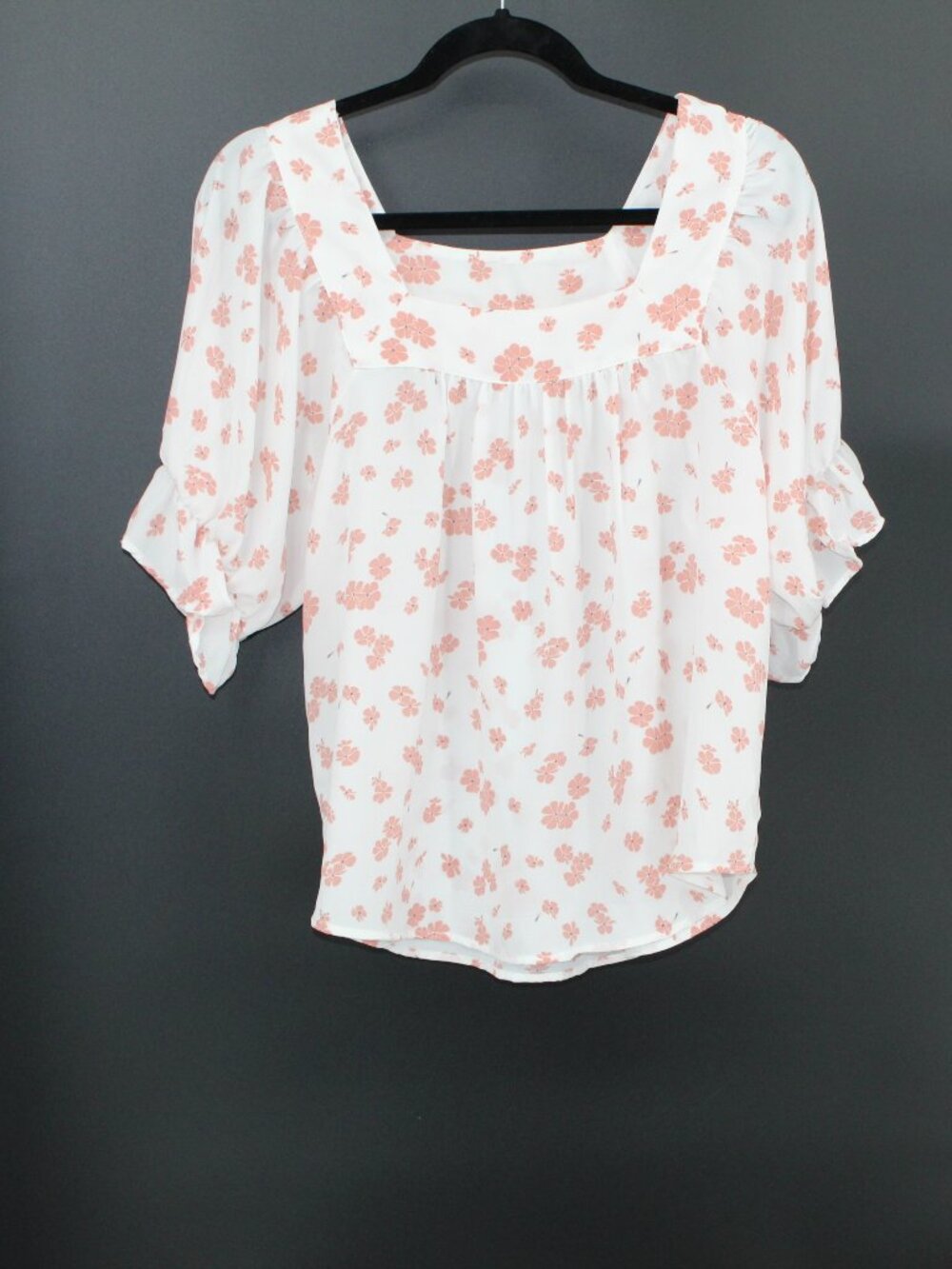 White Pink Floral Top Sienna Sky Square neck Puffed Sleeve Boho Cottagecore Med - Picture 1 of 6